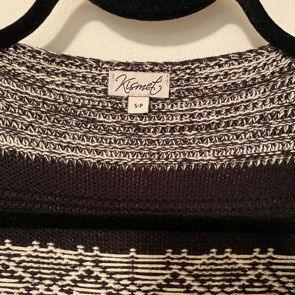 Kismet black and white cardigan size small - Picture 3 of 3